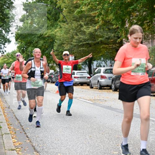 21.09.2025 - PSD Bank Halbmarathon Dr. Thomas Lammeyer http://msf.ph/oto/8936859 21.09.2025 11:03:44 Laufen 3808, 1352, 3989, 822, 4915 meine-sportfotos.de