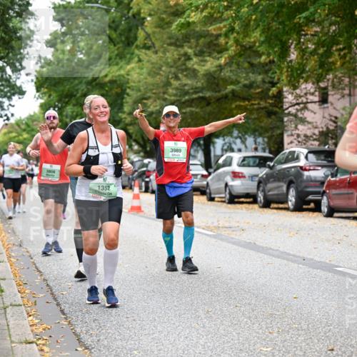 21.09.2025 - PSD Bank Halbmarathon Dr. Thomas Lammeyer http://msf.ph/oto/8936863 21.09.2025 11:03:45 Laufen 3808, 1352, 3989, 36 meine-sportfotos.de