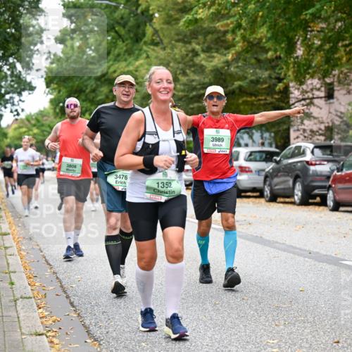 21.09.2025 - PSD Bank Halbmarathon Dr. Thomas Lammeyer http://msf.ph/oto/8936869 21.09.2025 11:03:46 Laufen 3808, 3476, 1352, 3989 meine-sportfotos.de