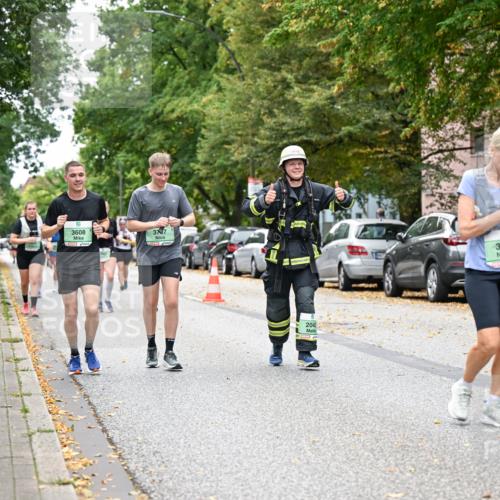 21.09.2025 - PSD Bank Halbmarathon Dr. Thomas Lammeyer http://msf.ph/oto/8936927 21.09.2025 11:03:57 Laufen 3608, 3737, 2042, 3513, 4915 meine-sportfotos.de
