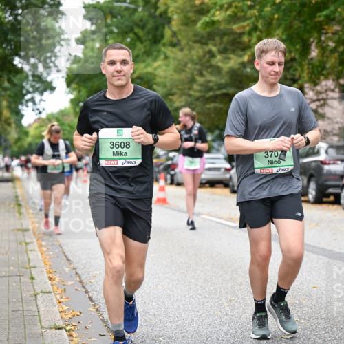 21.09.2025 - PSD Bank Halbmarathon Dr. Thomas Lammeyer http://msf.ph/oto/8936944 21.09.2025 11:04:00 Laufen 3608, 3707 meine-sportfotos.de