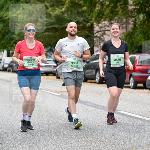 21.09.2025 - PSD Bank Halbmarathon Dr. Thomas Lammeyer http://msf.ph/oto/8937081 21.09.2025 11:04:37 Laufen 32387, 3365, 3569 meine-sportfotos.de