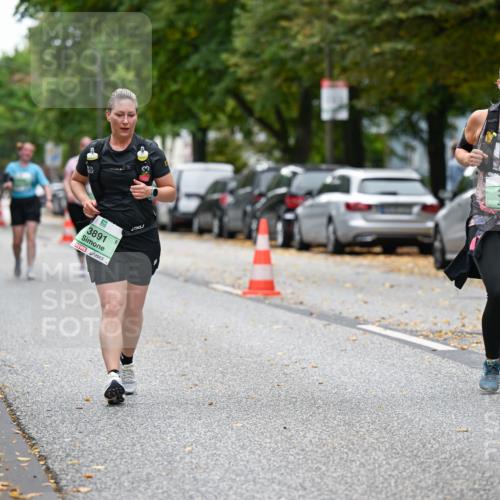 21.09.2025 - PSD Bank Halbmarathon Dr. Thomas Lammeyer http://msf.ph/oto/8937091 21.09.2025 11:04:41 Laufen 3891, 3674 meine-sportfotos.de