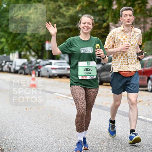 21.09.2025 - PSD Bank Halbmarathon Dr. Thomas Lammeyer http://msf.ph/oto/8937259 21.09.2025 11:05:50 Laufen 3826, 3812 meine-sportfotos.de