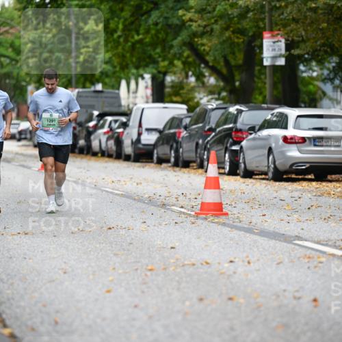 21.09.2025 - PSD Bank Halbmarathon Dr. Thomas Lammeyer http://msf.ph/oto/8937264 21.09.2025 11:05:52 Laufen 1293, 1291, 25, 08, 25 meine-sportfotos.de