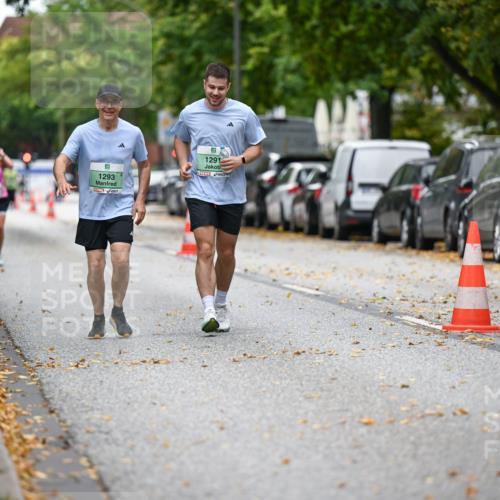 21.09.2025 - PSD Bank Halbmarathon Dr. Thomas Lammeyer http://msf.ph/oto/8937269 21.09.2025 11:05:53 Laufen 1293, 1291, 22 meine-sportfotos.de