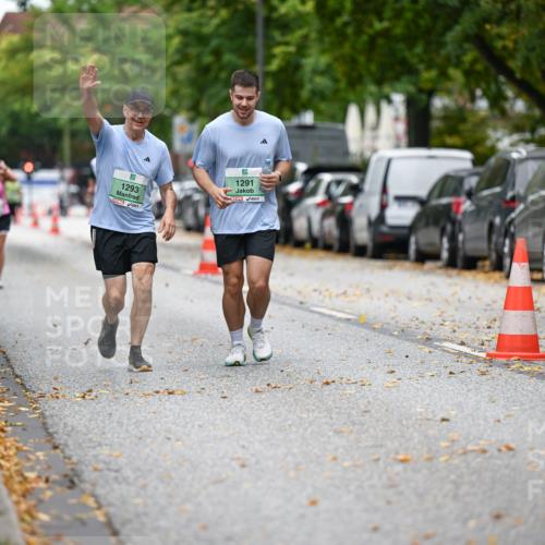 21.09.2025 - PSD Bank Halbmarathon Dr. Thomas Lammeyer http://msf.ph/oto/8937271 21.09.2025 11:05:53 Laufen 1293, 1291 meine-sportfotos.de