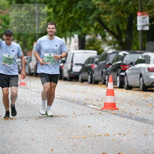 21.09.2025 - PSD Bank Halbmarathon Dr. Thomas Lammeyer http://msf.ph/oto/8937278 21.09.2025 11:05:54 Laufen 1293, 1291 meine-sportfotos.de