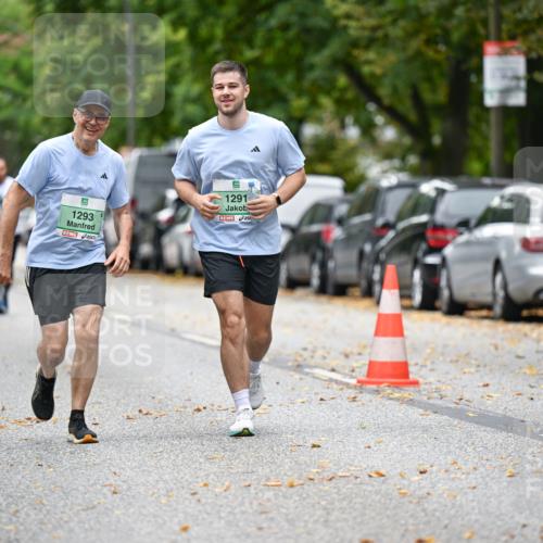 21.09.2025 - PSD Bank Halbmarathon Dr. Thomas Lammeyer http://msf.ph/oto/8937286 21.09.2025 11:05:55 Laufen 1293, 1291 meine-sportfotos.de