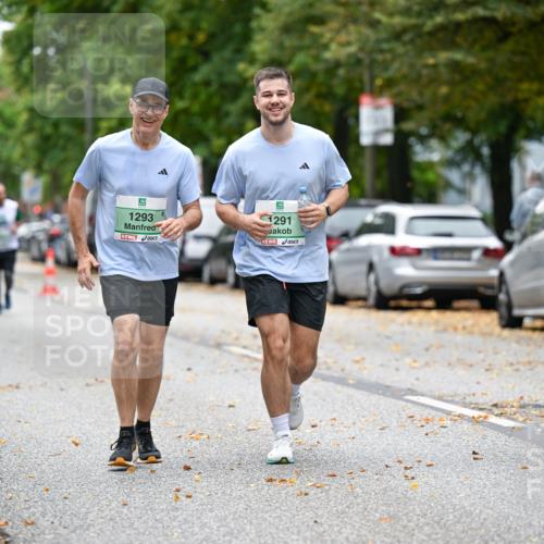 21.09.2025 - PSD Bank Halbmarathon Dr. Thomas Lammeyer http://msf.ph/oto/8937297 21.09.2025 11:05:58 Laufen 1293, 1291 meine-sportfotos.de