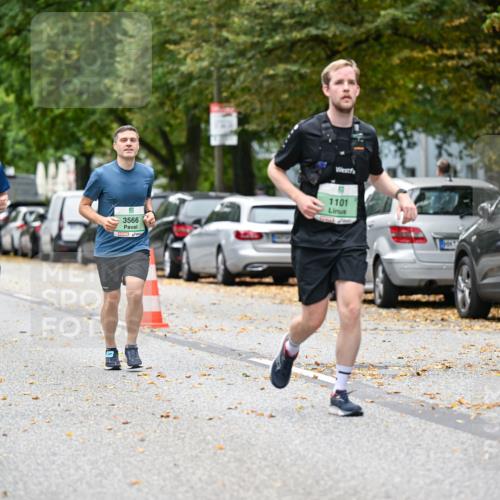 21.09.2025 - PSD Bank Halbmarathon Dr. Thomas Lammeyer http://msf.ph/oto/8937520 21.09.2025 11:06:56 Laufen 4060, 3566, 1101 meine-sportfotos.de