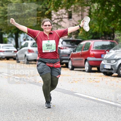 21.09.2025 - PSD Bank Halbmarathon Dr. Thomas Lammeyer http://msf.ph/oto/8937735 21.09.2025 11:07:57 Laufen 3852 meine-sportfotos.de