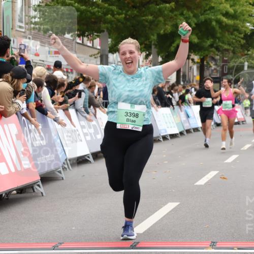 21.09.2025 - PSD Bank Halbmarathon Strokosch-Dieckow http://msf.ph/oto/8937937 21.09.2025 12:37:51 Ziel 3398, 3832 meine-sportfotos.de