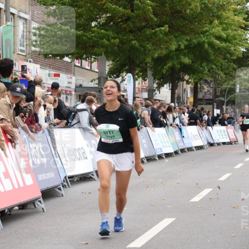 21.09.2025 - PSD Bank Halbmarathon Strokosch-Dieckow http://msf.ph/oto/8937954 21.09.2025 12:38:01 Ziel 3377, 3405, 3553, 3717 meine-sportfotos.de