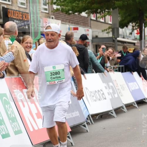 21.09.2025 - PSD Bank Halbmarathon Strokosch-Dieckow http://msf.ph/oto/8938015 21.09.2025 12:39:11 Ziel 3238, 3280, 3365 meine-sportfotos.de