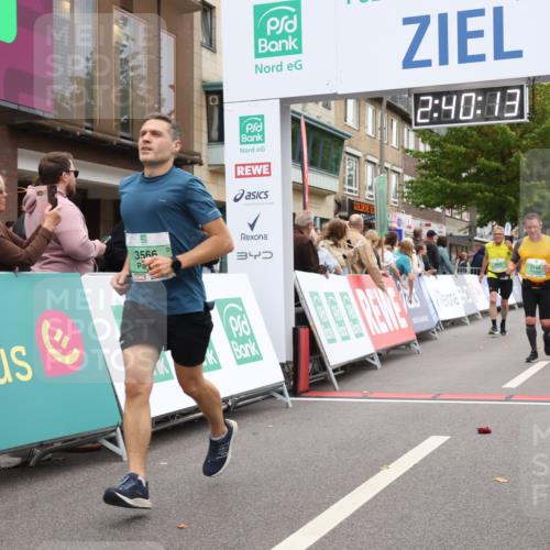 21.09.2025 - PSD Bank Halbmarathon Strokosch-Dieckow http://msf.ph/oto/8938046 21.09.2025 12:39:37 Ziel 2765, 3566, 3623 meine-sportfotos.de