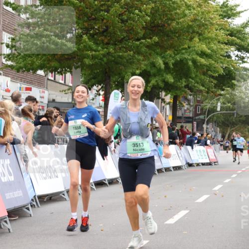 21.09.2025 - PSD Bank Halbmarathon Strokosch-Dieckow http://msf.ph/oto/8938073 21.09.2025 12:40:31 Ziel 1558, 3513 meine-sportfotos.de