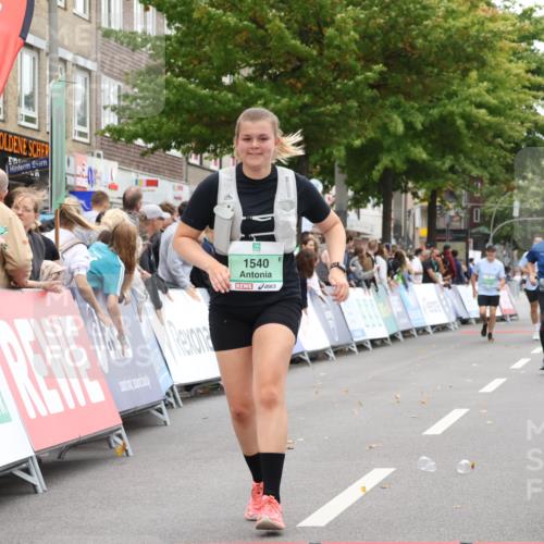 21.09.2025 - PSD Bank Halbmarathon Strokosch-Dieckow http://msf.ph/oto/8938105 21.09.2025 12:41:08 Ziel 1540 meine-sportfotos.de