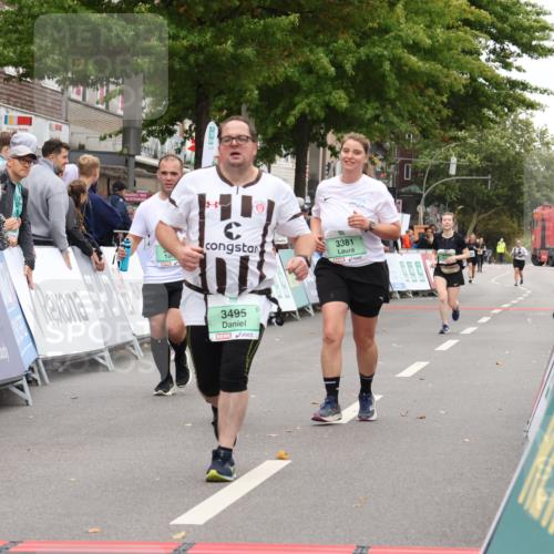 21.09.2025 - PSD Bank Halbmarathon Strokosch-Dieckow http://msf.ph/oto/8938168 21.09.2025 12:42:35 Ziel 3241, 3381, 3495 meine-sportfotos.de