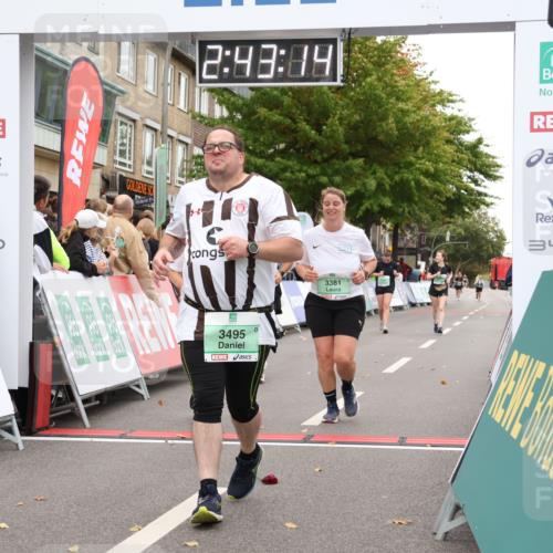 21.09.2025 - PSD Bank Halbmarathon Strokosch-Dieckow http://msf.ph/oto/8938172 21.09.2025 12:42:38 Ziel 3241, 3381, 3495, 3702 meine-sportfotos.de