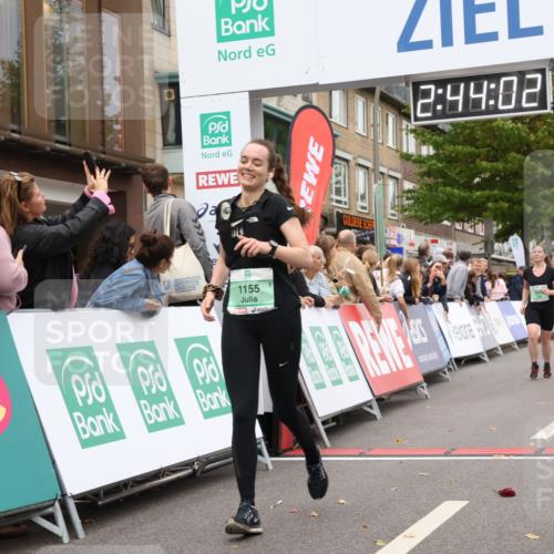 21.09.2025 - PSD Bank Halbmarathon Strokosch-Dieckow http://msf.ph/oto/8938211 21.09.2025 12:43:26 Ziel 1155, 2279, 3569, 3750 meine-sportfotos.de