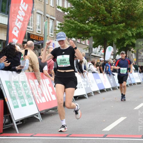 21.09.2025 - PSD Bank Halbmarathon Strokosch-Dieckow http://msf.ph/oto/8938295 21.09.2025 12:46:13 Ziel 1153, 3589, 3751 meine-sportfotos.de