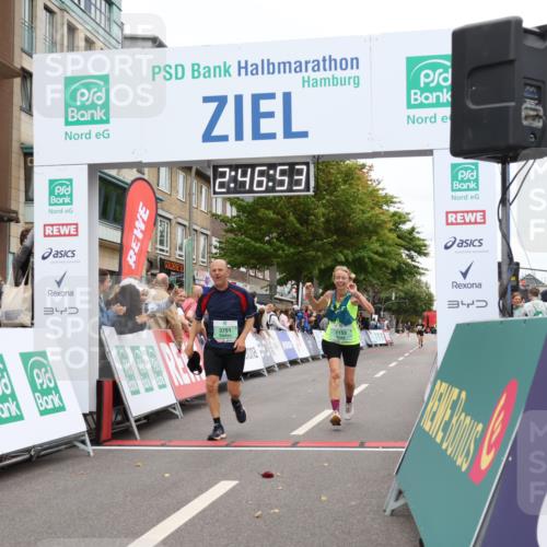 21.09.2025 - PSD Bank Halbmarathon Strokosch-Dieckow http://msf.ph/oto/8938301 21.09.2025 12:46:17 Ziel 1153, 3589, 3751 meine-sportfotos.de