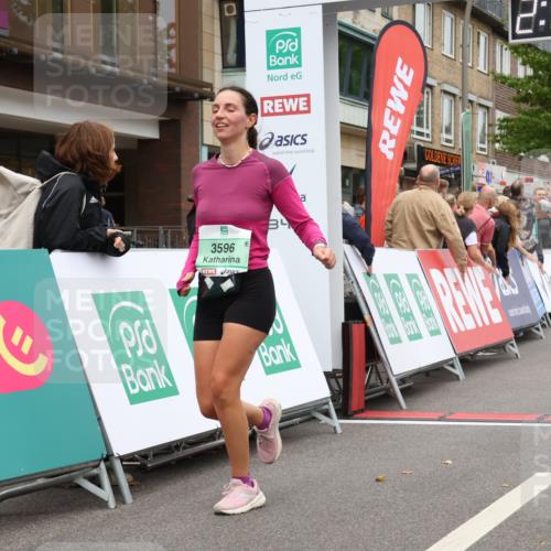 21.09.2025 - PSD Bank Halbmarathon Strokosch-Dieckow http://msf.ph/oto/8938321 21.09.2025 12:47:02 Ziel 3596, 3647, 3872 meine-sportfotos.de