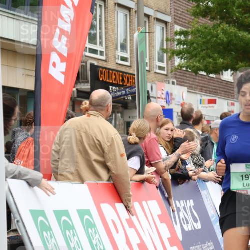 21.09.2025 - PSD Bank Halbmarathon Strokosch-Dieckow http://msf.ph/oto/8938347 21.09.2025 12:48:02 Ziel 1974, 3579 meine-sportfotos.de