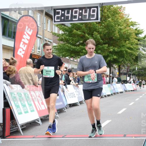 21.09.2025 - PSD Bank Halbmarathon Strokosch-Dieckow http://msf.ph/oto/8938383 21.09.2025 12:49:13 Ziel 3452, 3608, 3707 meine-sportfotos.de