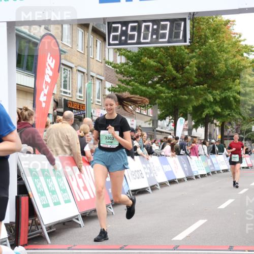 21.09.2025 - PSD Bank Halbmarathon Strokosch-Dieckow http://msf.ph/oto/8938411 21.09.2025 12:49:54 Ziel 1006, 3303, 3699, 4060 meine-sportfotos.de