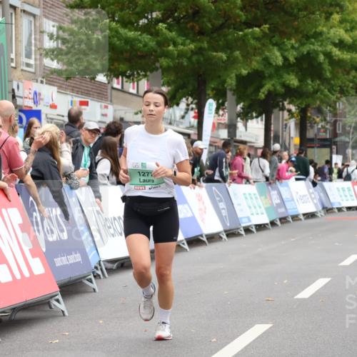 21.09.2025 - PSD Bank Halbmarathon Strokosch-Dieckow http://msf.ph/oto/8938445 21.09.2025 12:50:53 Ziel 1277, 3852 meine-sportfotos.de