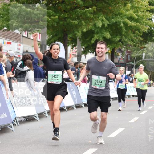 21.09.2025 - PSD Bank Halbmarathon Strokosch-Dieckow http://msf.ph/oto/8938502 21.09.2025 12:53:04 Ziel 3384, 3427 meine-sportfotos.de
