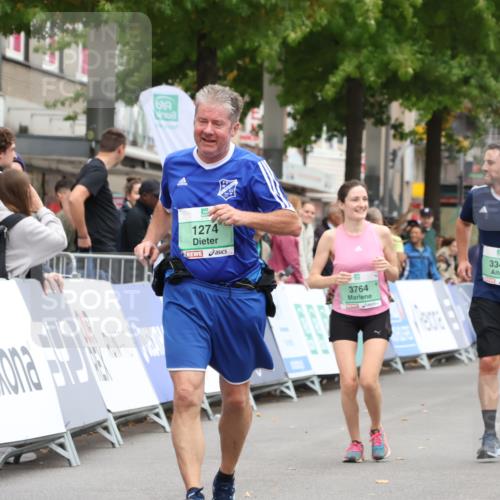 21.09.2025 - PSD Bank Halbmarathon Strokosch-Dieckow http://msf.ph/oto/8938572 21.09.2025 12:54:39 Ziel 1274, 3804, 3805 meine-sportfotos.de