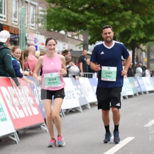 21.09.2025 - PSD Bank Halbmarathon Strokosch-Dieckow http://msf.ph/oto/8938582 21.09.2025 12:54:44 Ziel 1274, 3341, 3764, 3804, 3805 meine-sportfotos.de