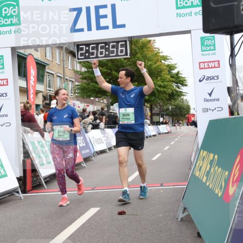 21.09.2025 - PSD Bank Halbmarathon Strokosch-Dieckow http://msf.ph/oto/8938603 21.09.2025 12:56:19 Ziel 3639, 3725 meine-sportfotos.de