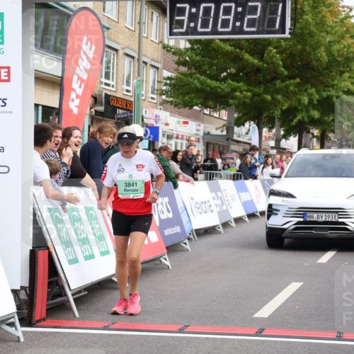 21.09.2025 - PSD Bank Halbmarathon Strokosch-Dieckow http://msf.ph/oto/8938774 21.09.2025 13:07:45 Ziel 3613, 3841 meine-sportfotos.de