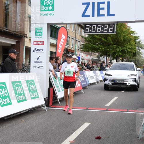 21.09.2025 - PSD Bank Halbmarathon Strokosch-Dieckow http://msf.ph/oto/8938777 21.09.2025 13:07:46 Ziel 3613, 3841 meine-sportfotos.de