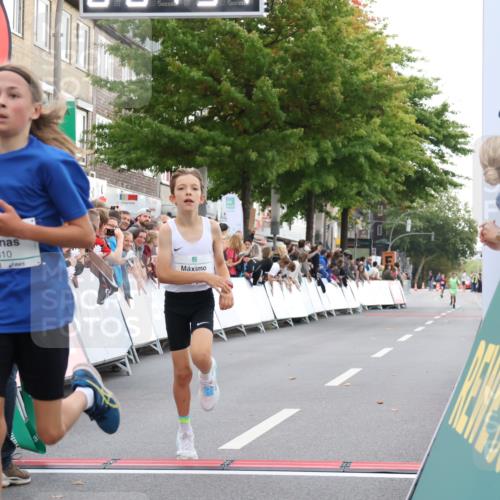21.09.2025 - PSD Bank Halbmarathon Strokosch-Dieckow http://msf.ph/oto/8938793 21.09.2025 10:25:26 Ziel 310, 359, 378 meine-sportfotos.de