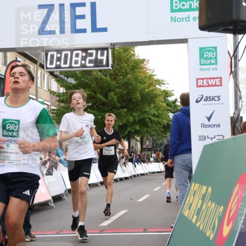 21.09.2025 - PSD Bank Halbmarathon Strokosch-Dieckow http://msf.ph/oto/8938812 21.09.2025 10:25:56 Ziel 118, 232, 248, 349 meine-sportfotos.de