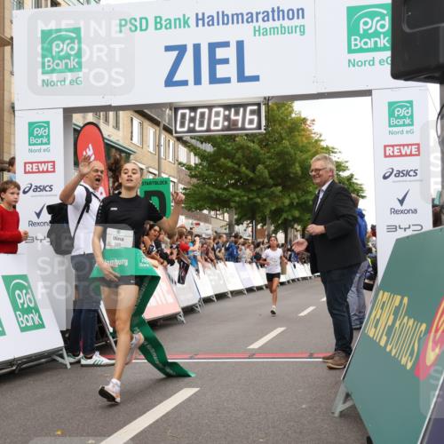 21.09.2025 - PSD Bank Halbmarathon Strokosch-Dieckow http://msf.ph/oto/8938839 21.09.2025 10:26:18 Ziel 106, 211, 214, 226, 314 meine-sportfotos.de