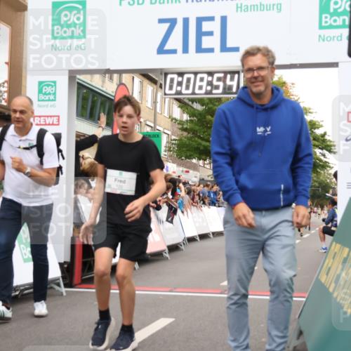 21.09.2025 - PSD Bank Halbmarathon Strokosch-Dieckow http://msf.ph/oto/8938841 21.09.2025 10:26:25 Ziel 120, 207, 211, 214, 226, 314, 384 meine-sportfotos.de