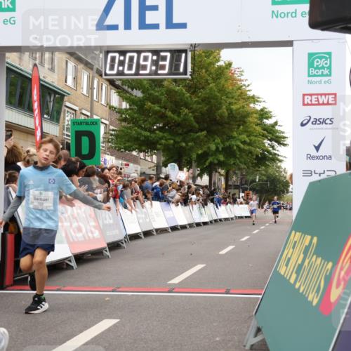 21.09.2025 - PSD Bank Halbmarathon Strokosch-Dieckow http://msf.ph/oto/8938888 21.09.2025 10:27:03 Ziel 209, 210, 222, 283, 360 meine-sportfotos.de