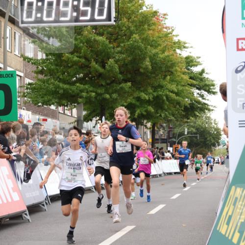 21.09.2025 - PSD Bank Halbmarathon Strokosch-Dieckow http://msf.ph/oto/8938898 21.09.2025 10:27:22 Ziel 239, 242, 298, 329, 330, 398 meine-sportfotos.de