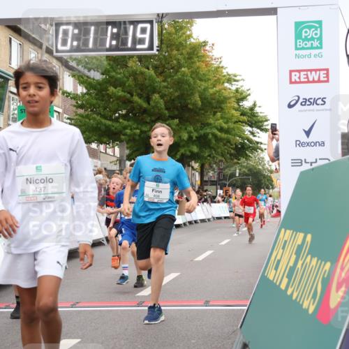 21.09.2025 - PSD Bank Halbmarathon Strokosch-Dieckow http://msf.ph/oto/8939041 21.09.2025 10:28:50 Ziel 126, 198, 266, 357, 361, 371, 374, 388, 389, 397, 408, 437 meine-sportfotos.de