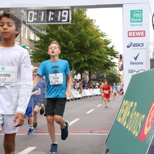 21.09.2025 - PSD Bank Halbmarathon Strokosch-Dieckow http://msf.ph/oto/8939042 21.09.2025 10:28:51 Ziel 126, 198, 266, 357, 361, 371, 374, 388, 389, 397, 408, 437 meine-sportfotos.de