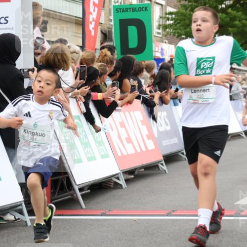 21.09.2025 - PSD Bank Halbmarathon Strokosch-Dieckow http://msf.ph/oto/8939105 21.09.2025 10:29:31 Ziel 166, 233, 250, 261, 301, 345, 381, 395, 406, 434, 455 meine-sportfotos.de