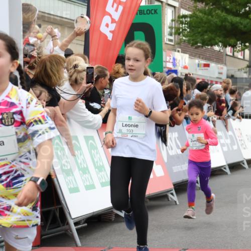 21.09.2025 - PSD Bank Halbmarathon Strokosch-Dieckow http://msf.ph/oto/8939134 21.09.2025 10:29:50 Ziel 103, 235, 271, 296, 300, 319, 328, 393 meine-sportfotos.de
