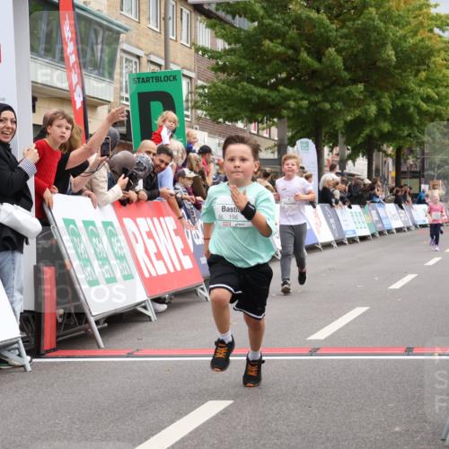 21.09.2025 - PSD Bank Halbmarathon Strokosch-Dieckow http://msf.ph/oto/8939360 21.09.2025 10:33:08 Ziel 156, 291, 386 meine-sportfotos.de