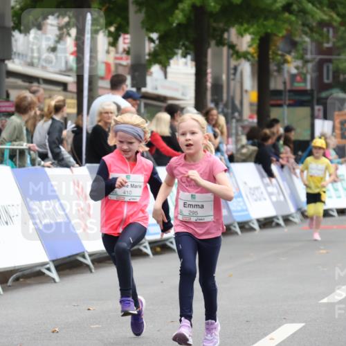 21.09.2025 - PSD Bank Halbmarathon Strokosch-Dieckow http://msf.ph/oto/8939364 21.09.2025 10:33:12 Ziel 156, 295, 386, 410 meine-sportfotos.de
